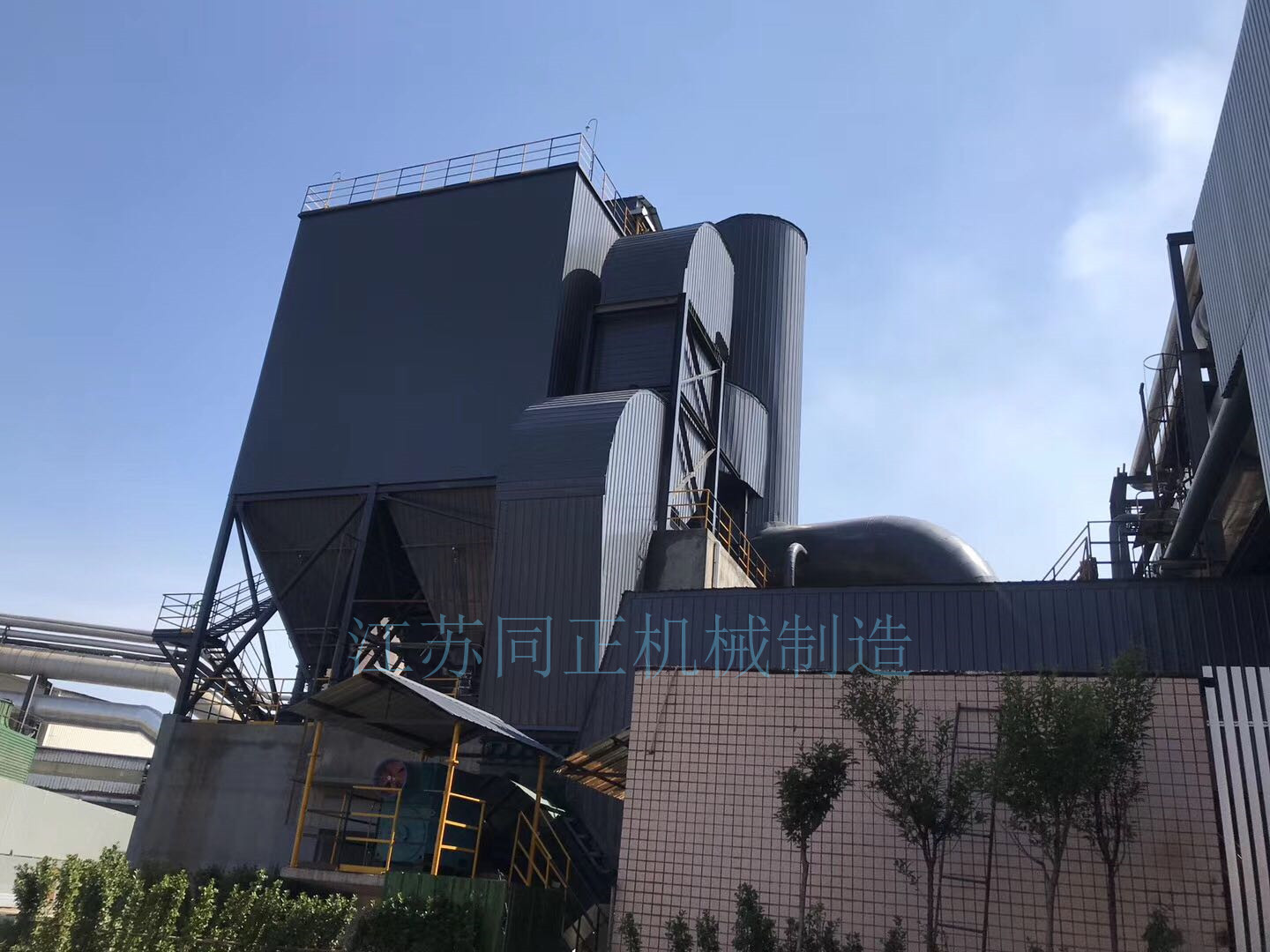 鋼鐵行業(yè)SD干法脫硫除塵超低排放EPC項目(圖片設(shè)備上PS江蘇同正字樣）_副本.jpg